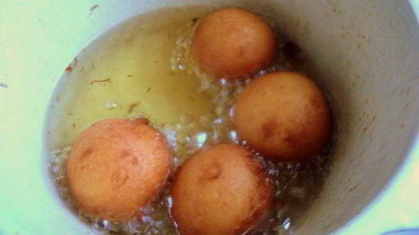 пончики на сгущенном молоке