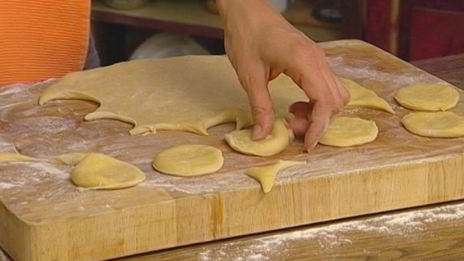 пончики с абрикосами