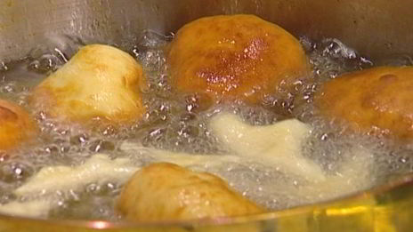 пончики с абрикосами