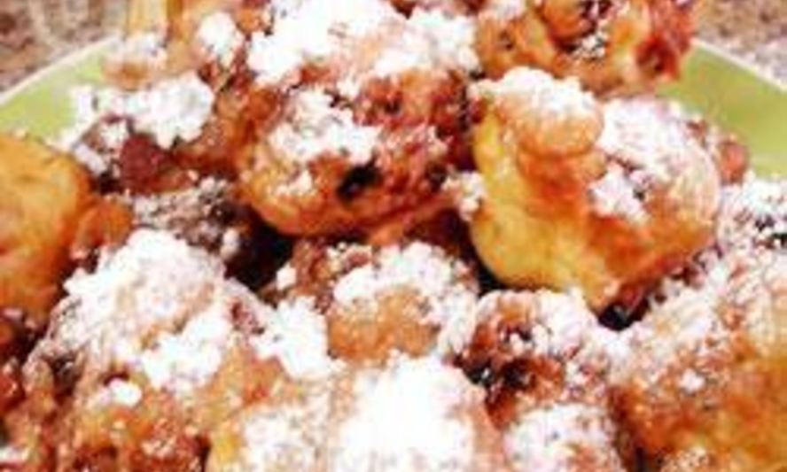 Рецепт пончики с изюмом и яблоками