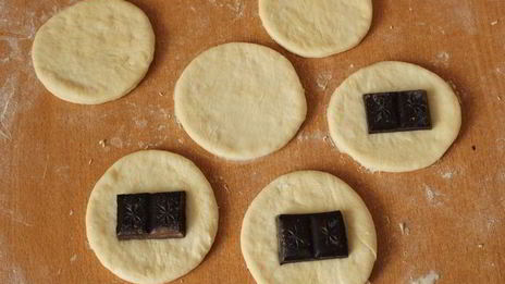 пончики с шоколадом для всех влюбленных