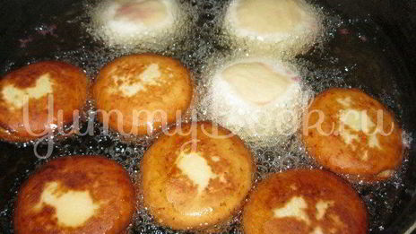 пончики с вишней