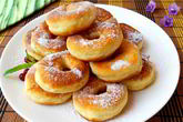 Пышные пончики из плавленого сыра