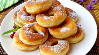 Пышные пончики из плавленого сыра