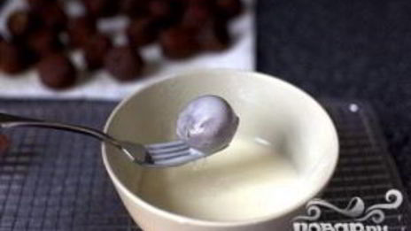 шоколадные пончики в глазури