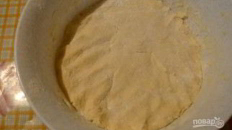 творожные пончики с клубникой