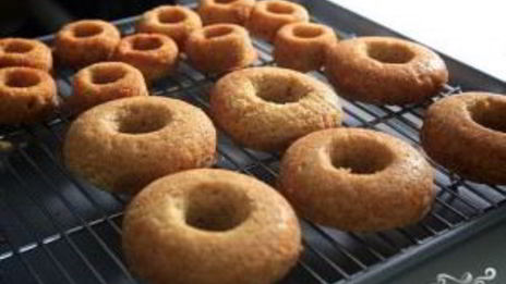 яблочные пончики с карамелью