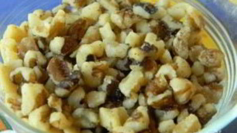 коврижка медовая с изюмом