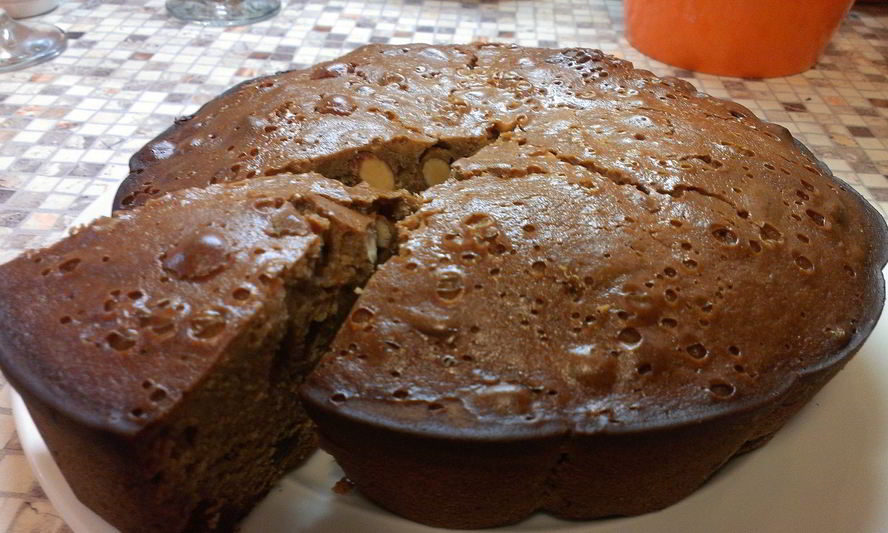 Рецепт коврижка медовая с орехами и цукатами