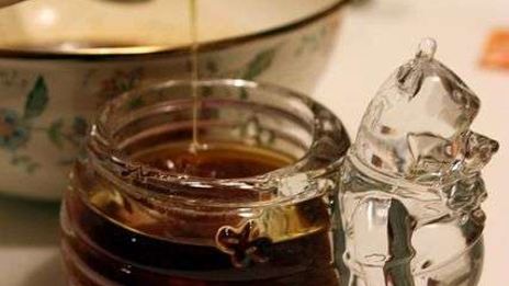 коврижка с изюмом и орехами