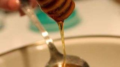 коврижка с изюмом и орехами