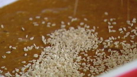 коврижка с кунжутом и имбирем