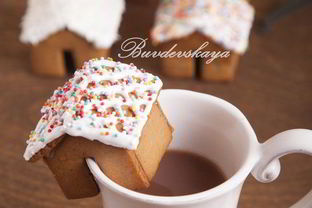 Пряничный домик на кружку