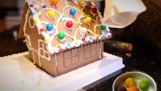 Пряничный имбирный домик