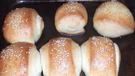 рулетики с кунжутом