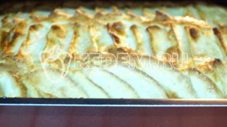 нежная шарлотка с яблоками в духовке