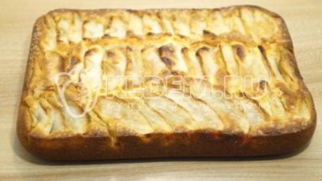 нежная шарлотка с яблоками в духовке