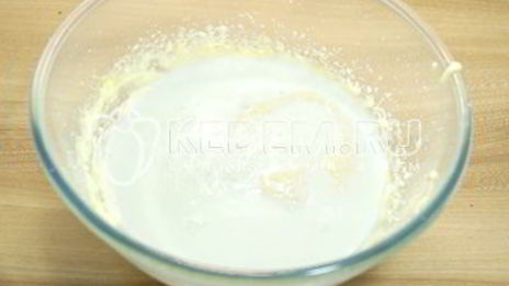 нежная шарлотка с яблоками в духовке