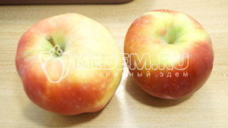 нежная шарлотка с яблоками в духовке