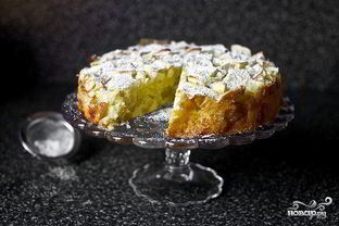 Пышная шарлотка с яблоками