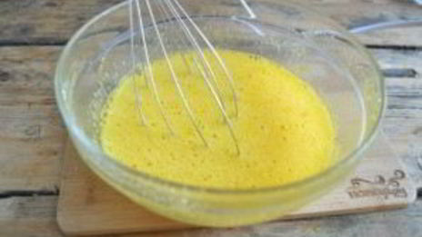 шарлотка классическая с яблоками