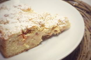 Шарлотка на песочном тесте