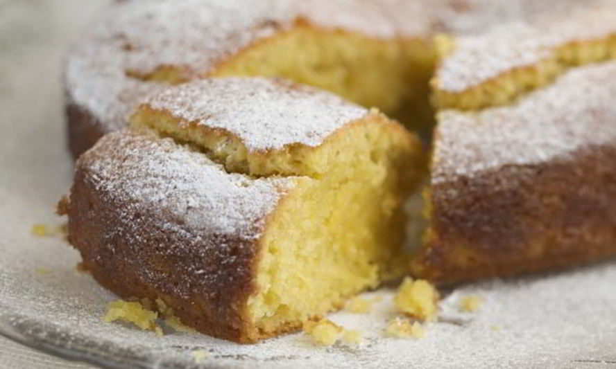 Рецепт шарлотка с ароматными персиками