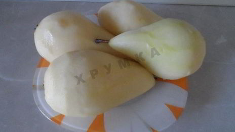 шарлотка с грушами в мультиварке