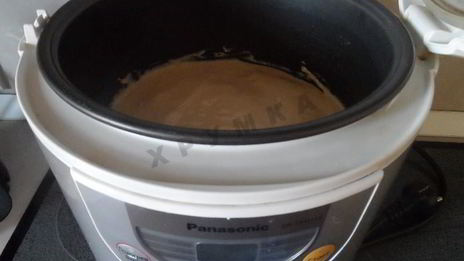 шарлотка с грушами в мультиварке