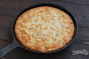 Шарлотка с кефиром