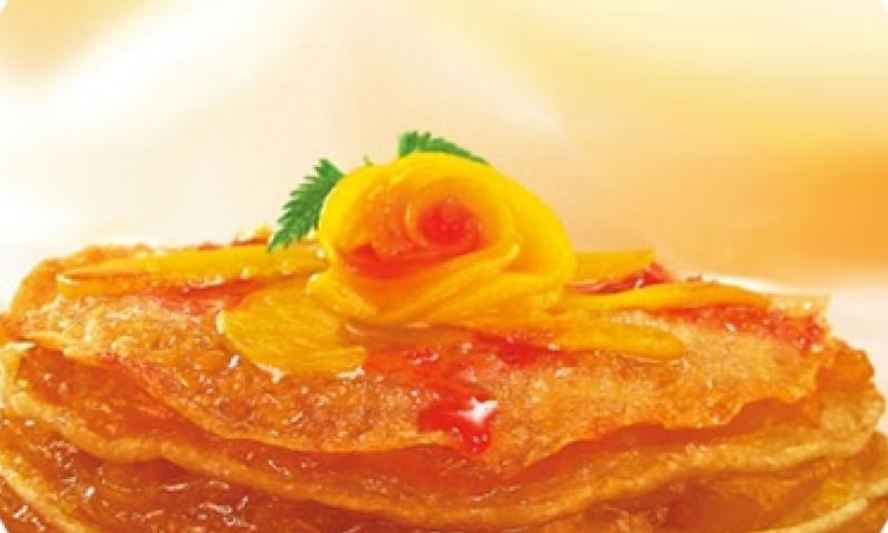 Рецепт шарлотка с персиками из блинчиков