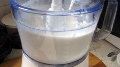 шарлотка с шоколадным суфле-глясе