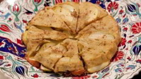 шарлотка с яблоками и ревенем