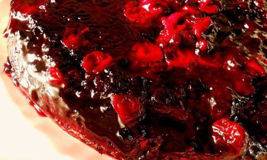 Рецепт ягодная шарлотка с глинтвейном