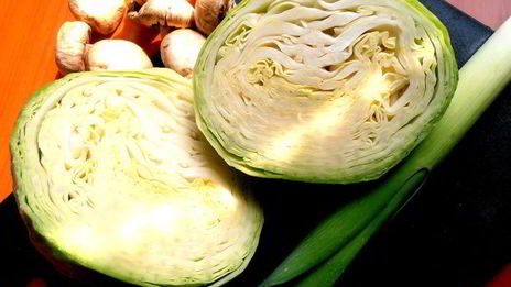 хрустящий постный штрудель с ароматной полезной начинкой