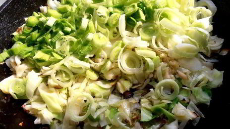 хрустящий постный штрудель с ароматной полезной начинкой