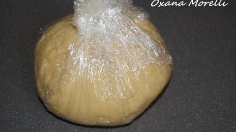 клубничный штрудель с рикоттой