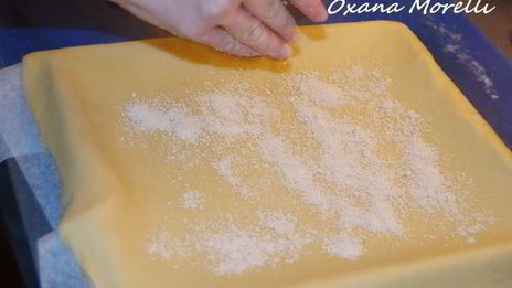 клубничный штрудель с рикоттой