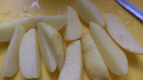 немецкий штрудель с картошечкой и луком