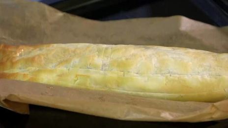 овощной штрудель с фасолью и паприкой