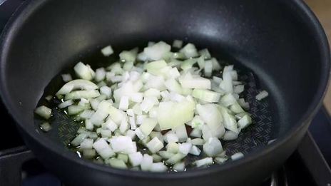 овощной штрудель с фасолью и паприкой