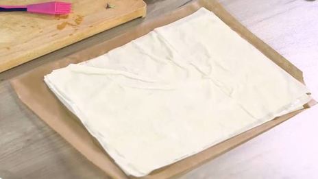 овощной штрудель с фасолью и паприкой