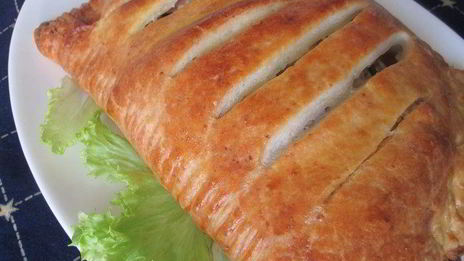 рыбный штрудель из творожного теста