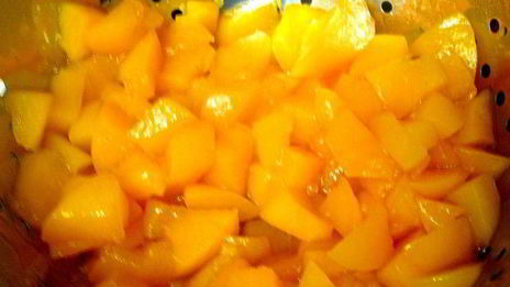 штрудель с персиками