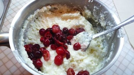 штрудель с творожной начинкой из слоеного теста