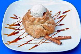 Штрудель с яблочно-марципановой начинкой