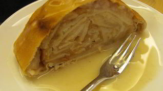 Венский яблочный штрудель