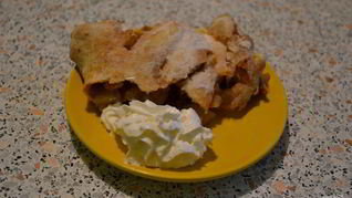 Яблочный штрудель из бездрожжевого теста