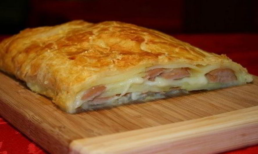 Рецепт закусочный штрудель с сосисками