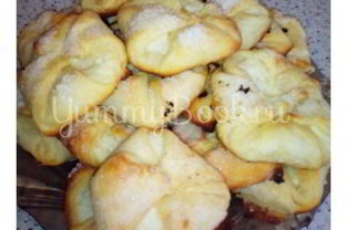 Слоено-дрожжевые конвертики